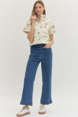 Floral Ruffle Neck Top