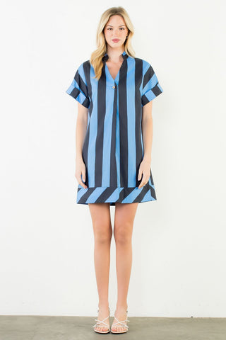 Short Sleeve Stripe V-Neck Dress