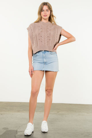 Sleeveless Cable Knit Cropped Sweater